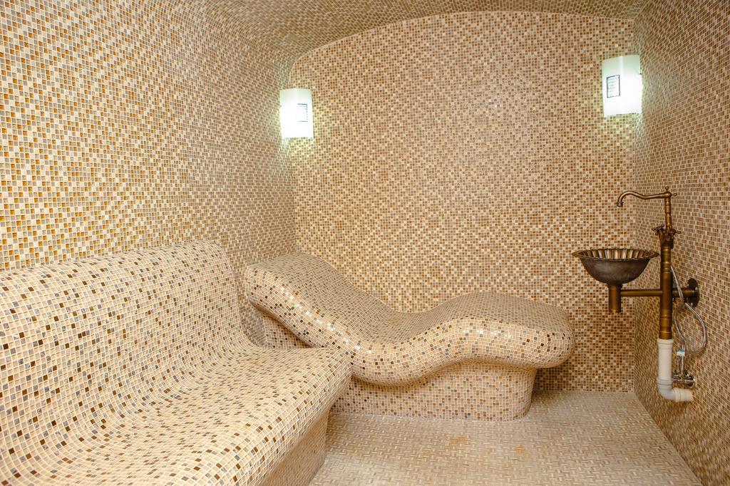 Luxury House 호텔 쉼켄트 외부 사진