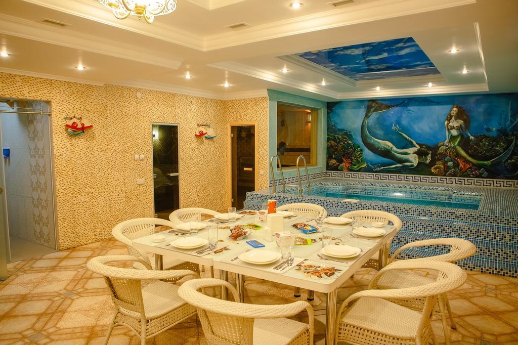 Luxury House 호텔 쉼켄트 외부 사진