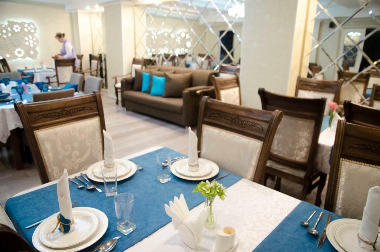 Luxury House 호텔 쉼켄트 외부 사진
